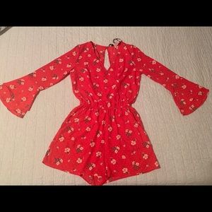 Brand new Divided romper